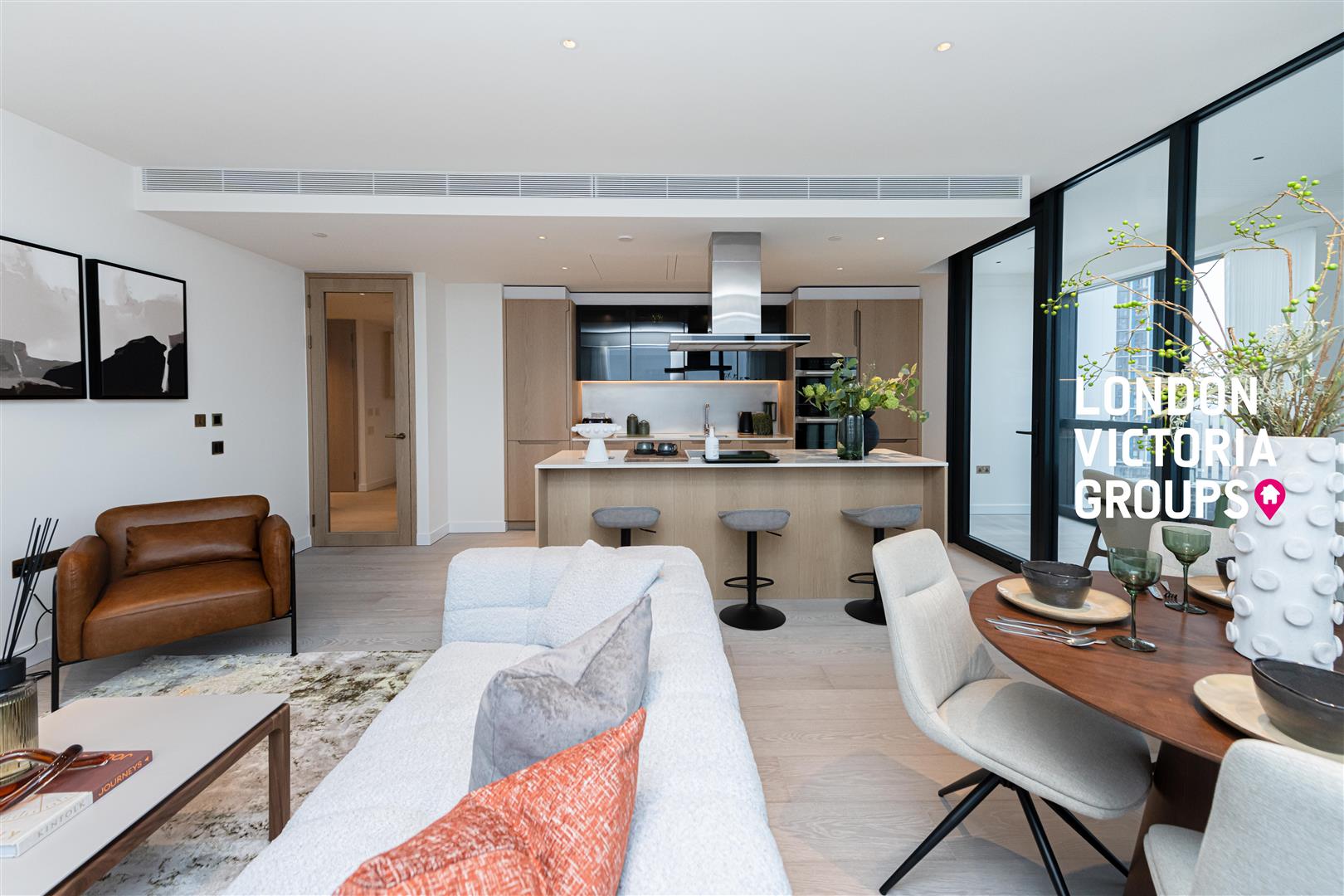 2 bed property in 1 Nine Elms Lane, London